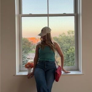 Meet your Posher, Kelsey